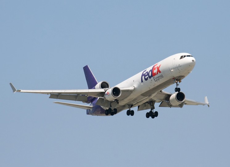 提供：深圳到（美加墨，西歐）國(guó)際快遞 國(guó)際空運(yùn)，DHL,FEDEX,UPS,一級(jí)代理，超低價(jià)，可月結(jié)
